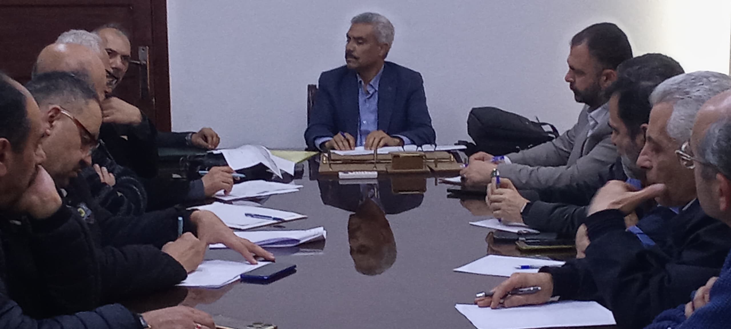 اجتماع تنسيقي لتنفيذ المشاريع المائية بمحافظة اللاذقية 