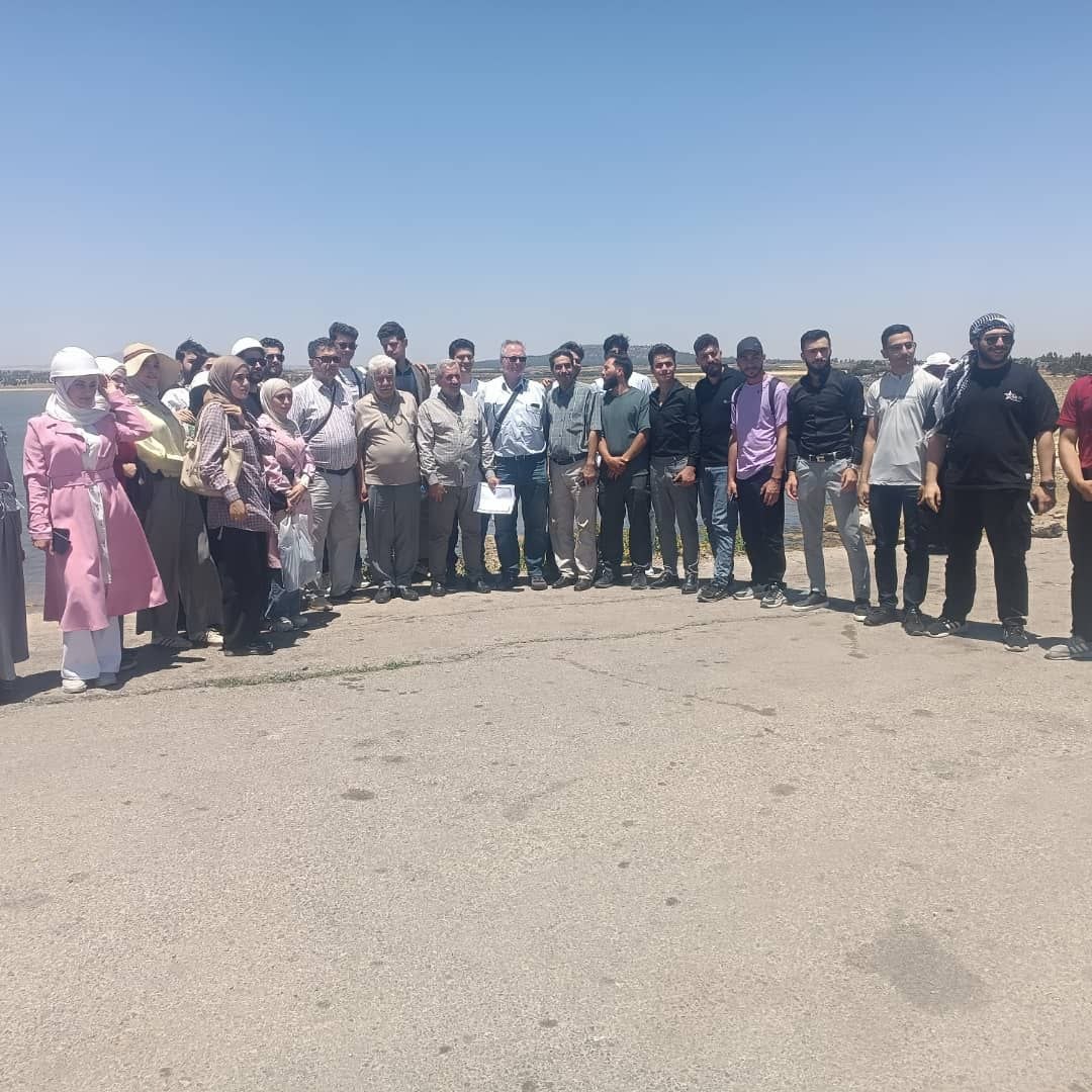 رحلة علمية لطلاب كلية الهندسة المدنية وذلك بهدف الربط ما بين العلم النظري والواقع في محافظة درعا